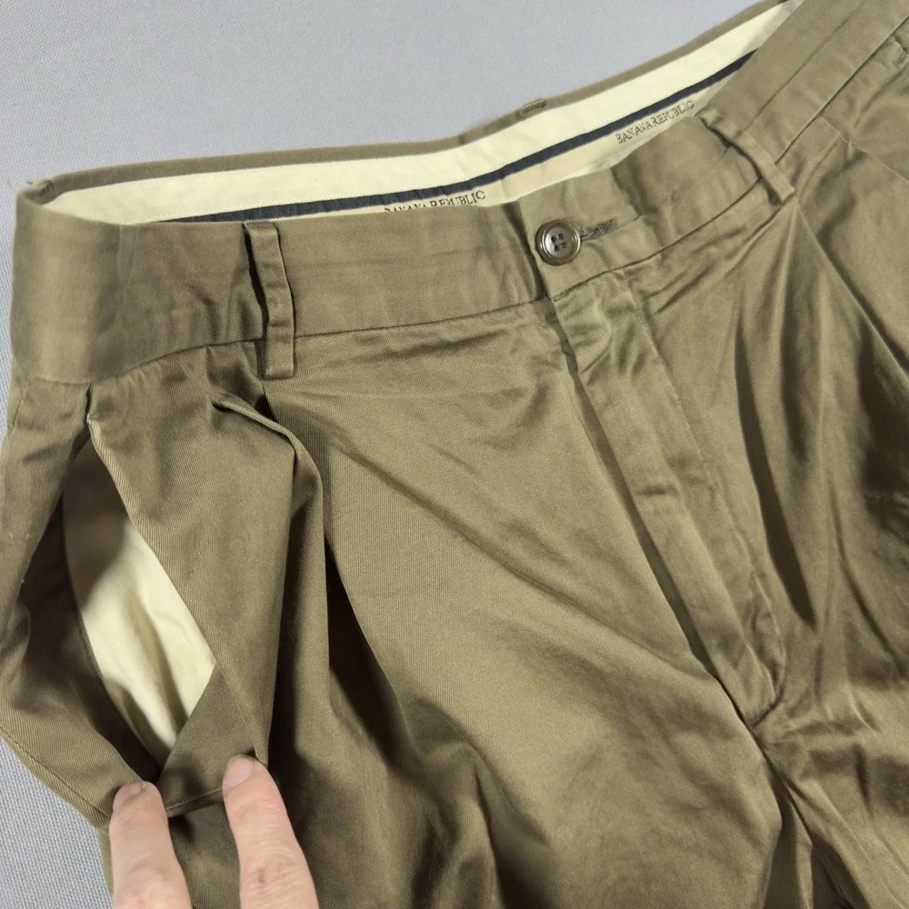 Banana Republic Vintage Y2K Khaki Pleated Chino Pants Men's 36x34 Tan Cotton